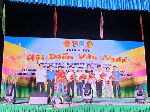 Xã đoàn Hoài Sơn tổ chức Hội diễn Văn nghệ