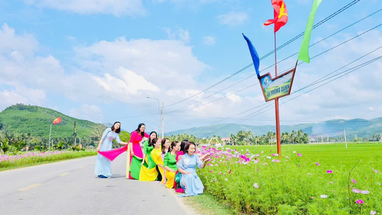 <a href="/tin-tuc/nong-thon-moi-do-thi-van-minh" title="Nông thôn mới - Đô thị văn minh" rel="dofollow">Tin từ các huyện, thị xã, thành phố</a>